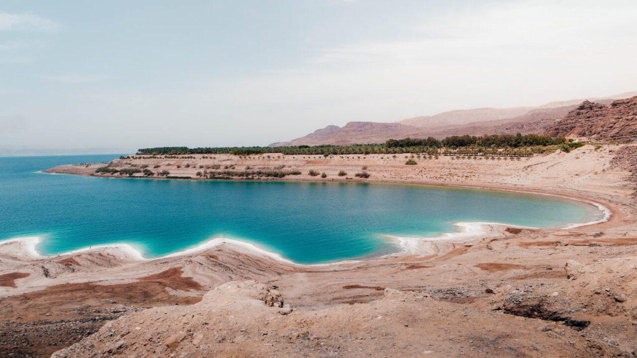 Мъртво море - един от най-зрелищните природни и духовни пейзажи в целия свят