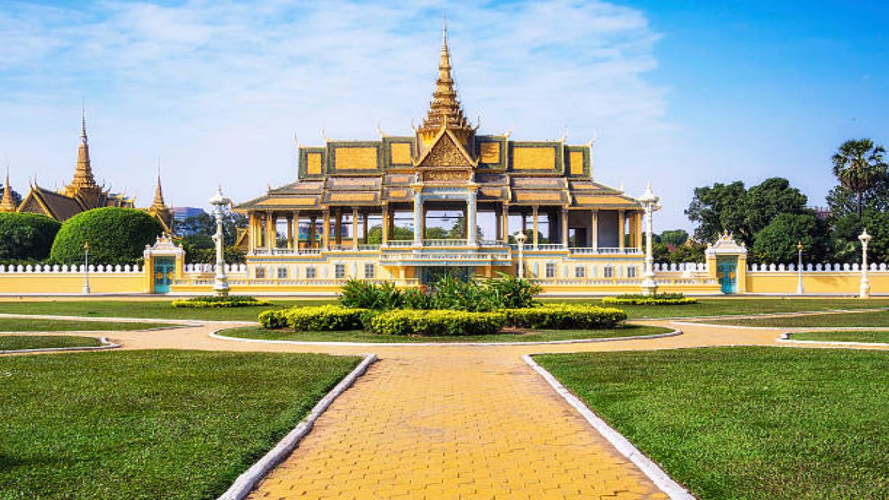 Обиколка на Пном Пен с разглеждане на Кралския дворец