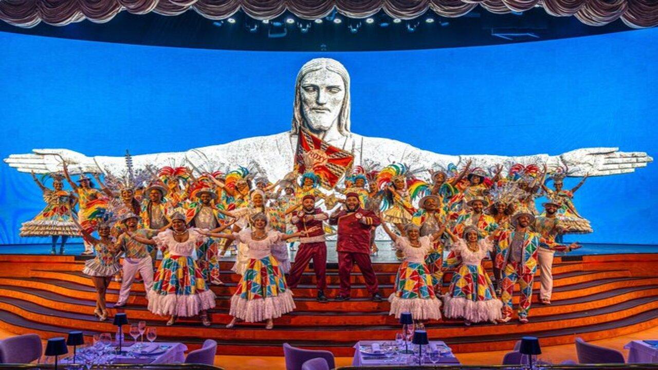 Вечерно Roxi Dinner Show