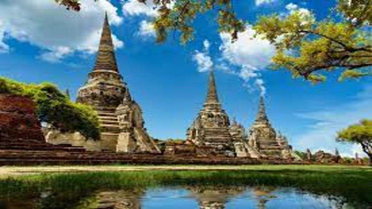 Разглеждане на Аютая - втората столица на Тайланд