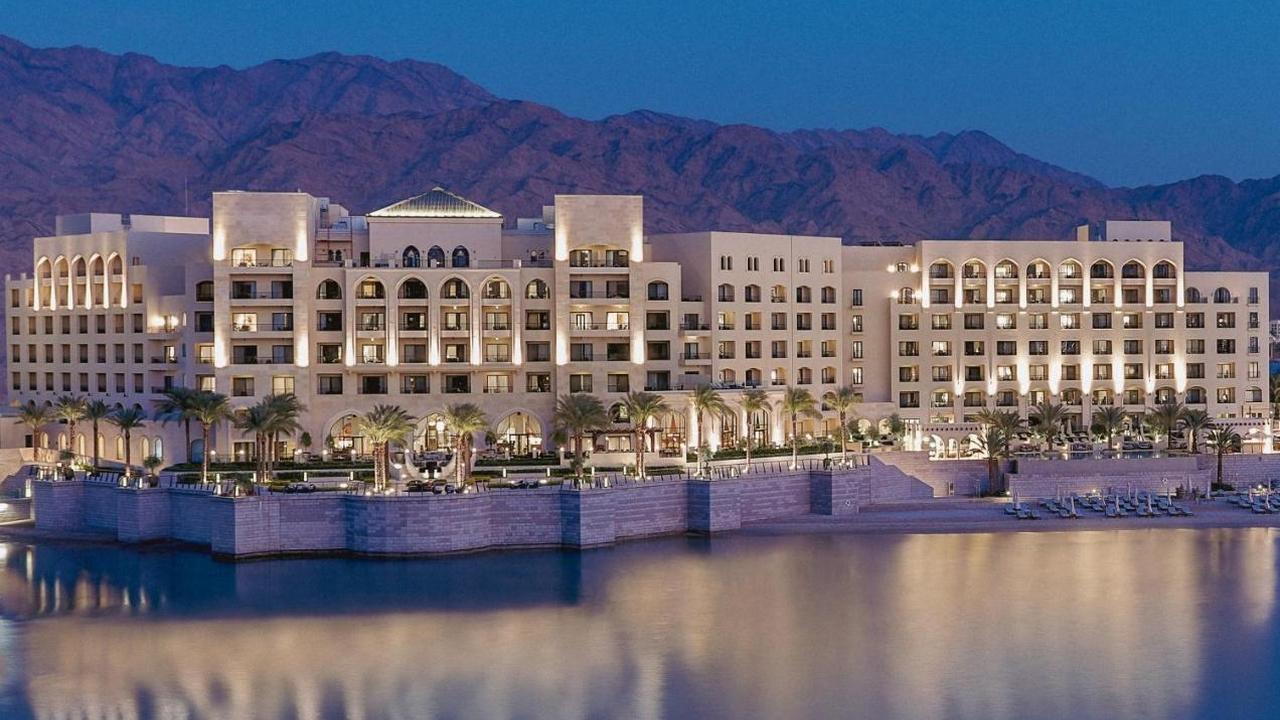 Al Manara Luxury Collection Hotel