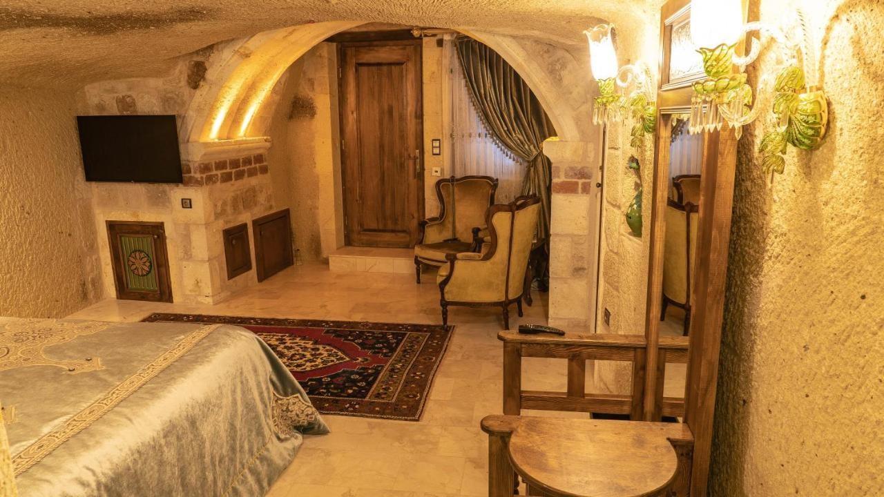 Elika Cave Suites