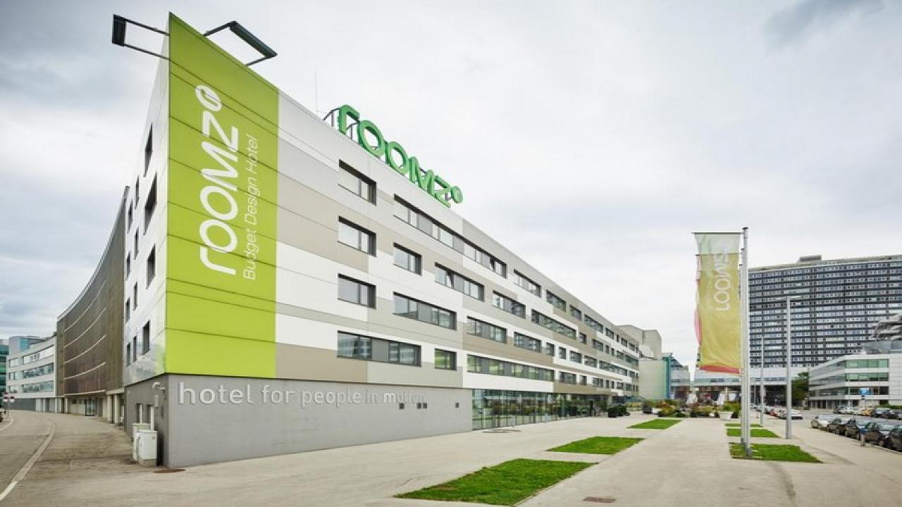 Roomz Vienna Superior  