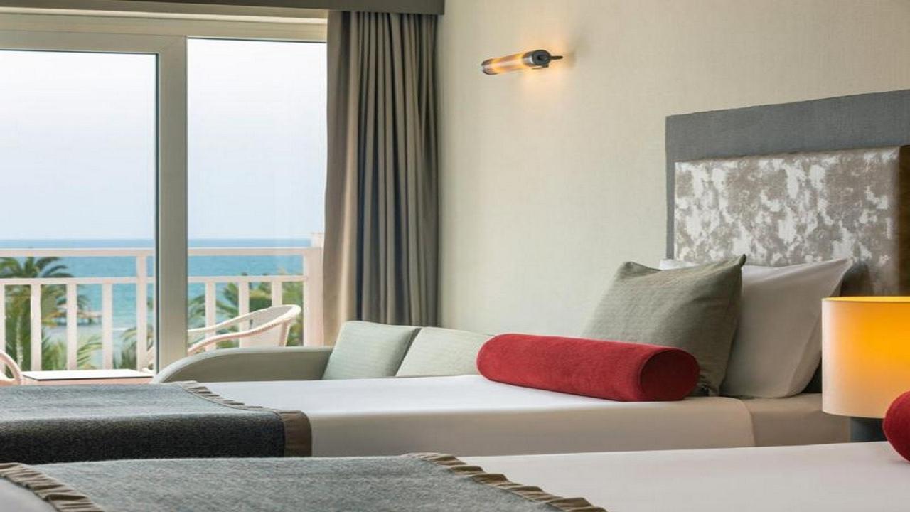 Paloma Perissia #2 Paloma Perissia #2