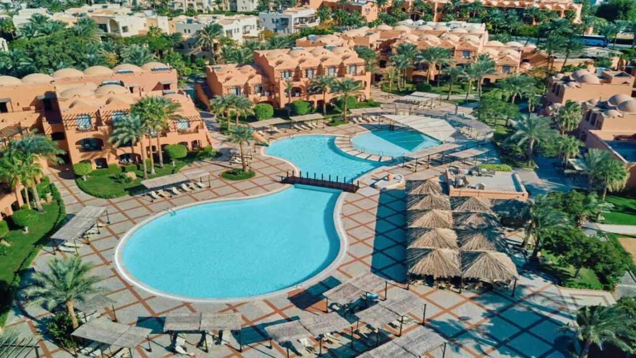 Jaz Makadi Oasis Resort Premium