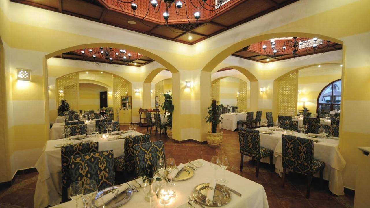 Domina Coral Bay Resort Standard