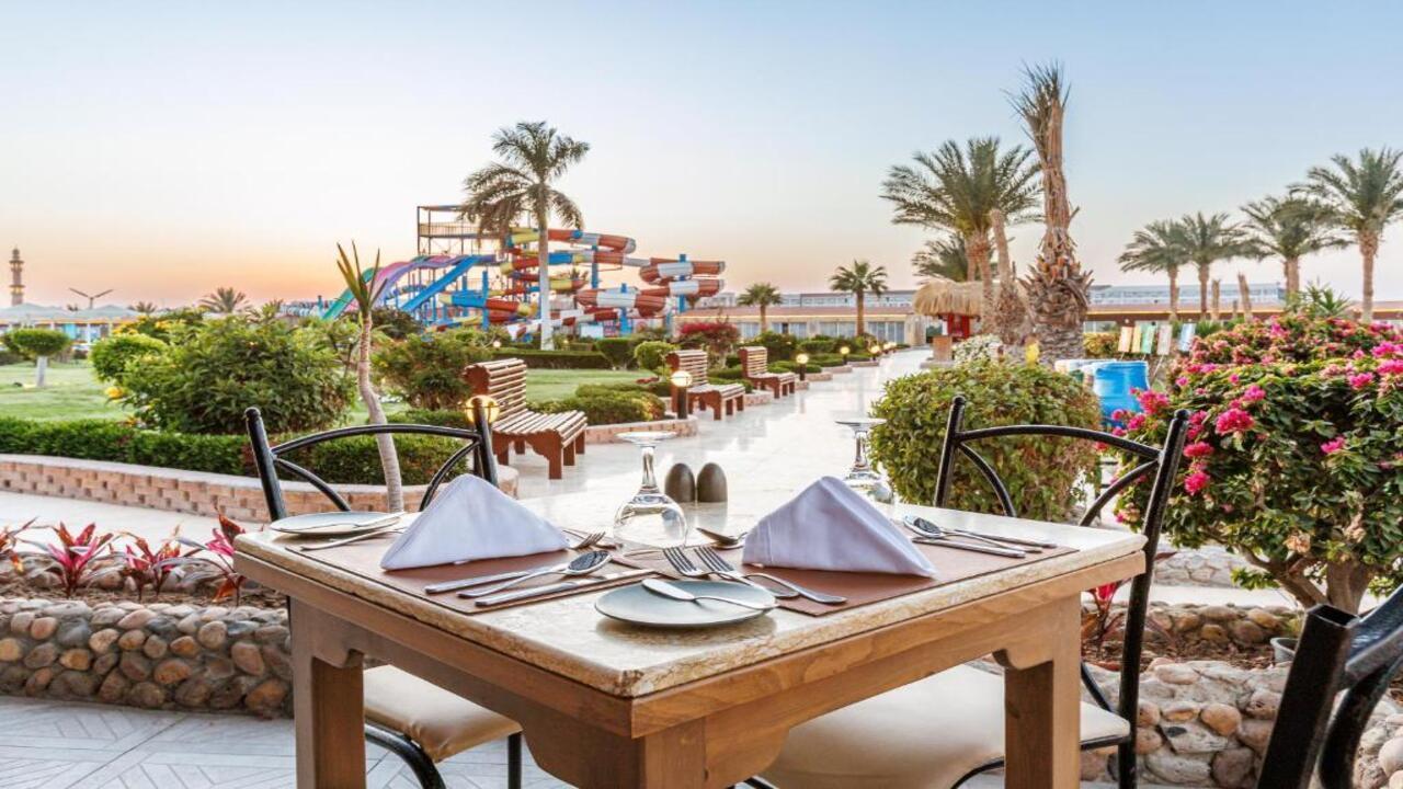 Sunrise Alora Aqua Park Resort #12 Sunrise Alora Aqua Park Resort #12