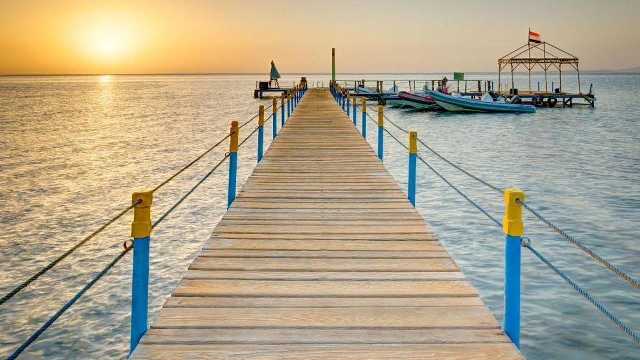 Aurora Oriental Resort Standard #8 Aurora Oriental Resort Standard #8