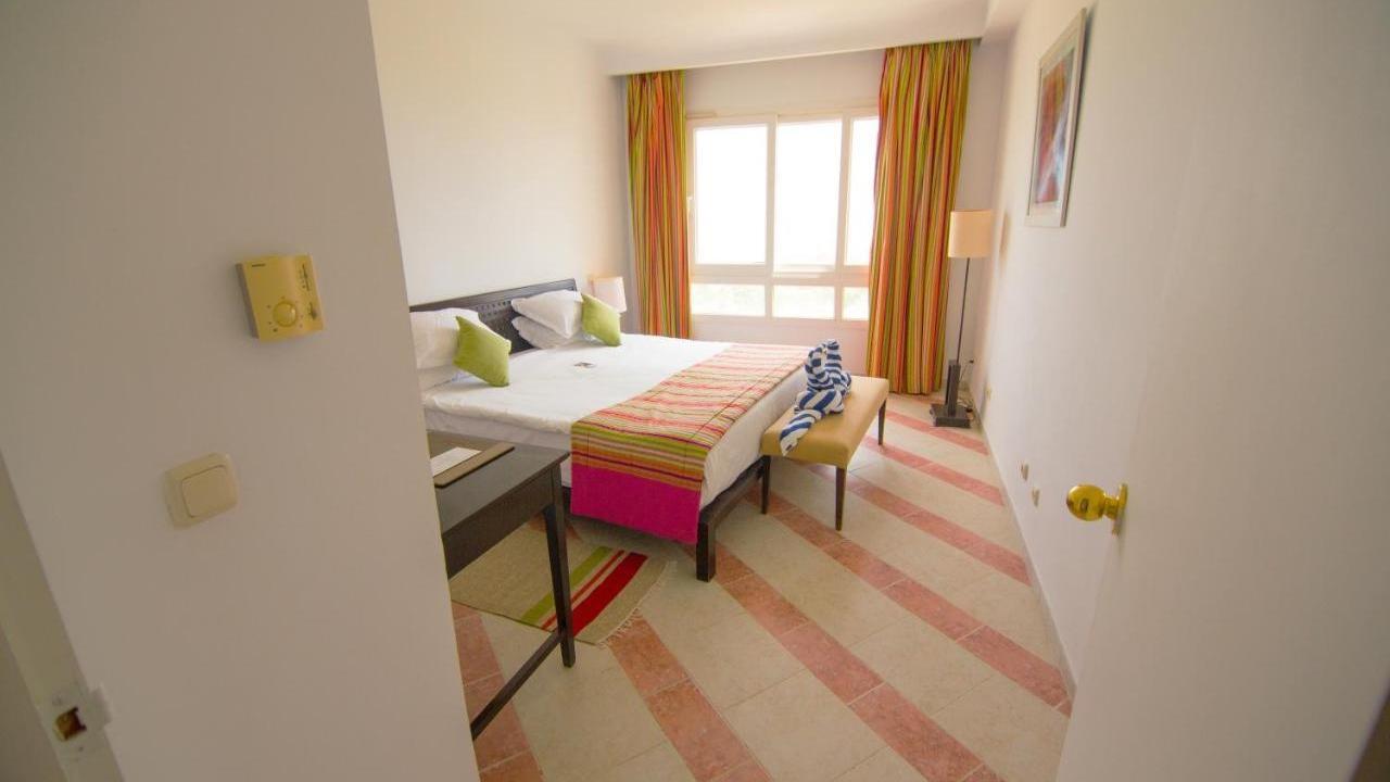 Golden Tulip Taj Sultan Premium #5 Golden Tulip Taj Sultan Premium #5