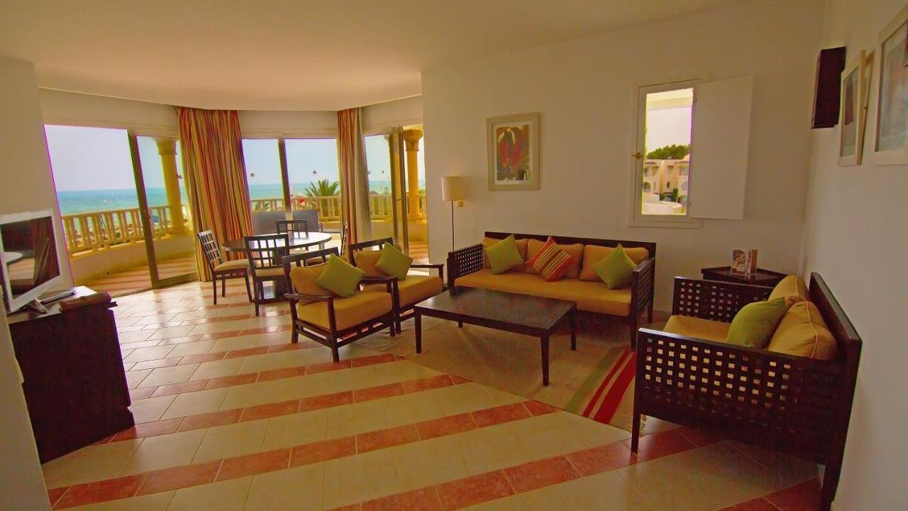 Golden Tulip Taj Sultan Premium #6 Golden Tulip Taj Sultan Premium #6