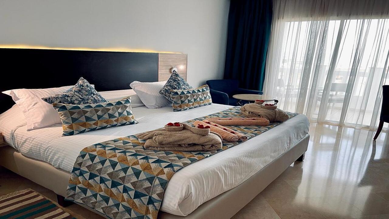 Medina Solaria Superior #6 Medina Solaria Superior #6