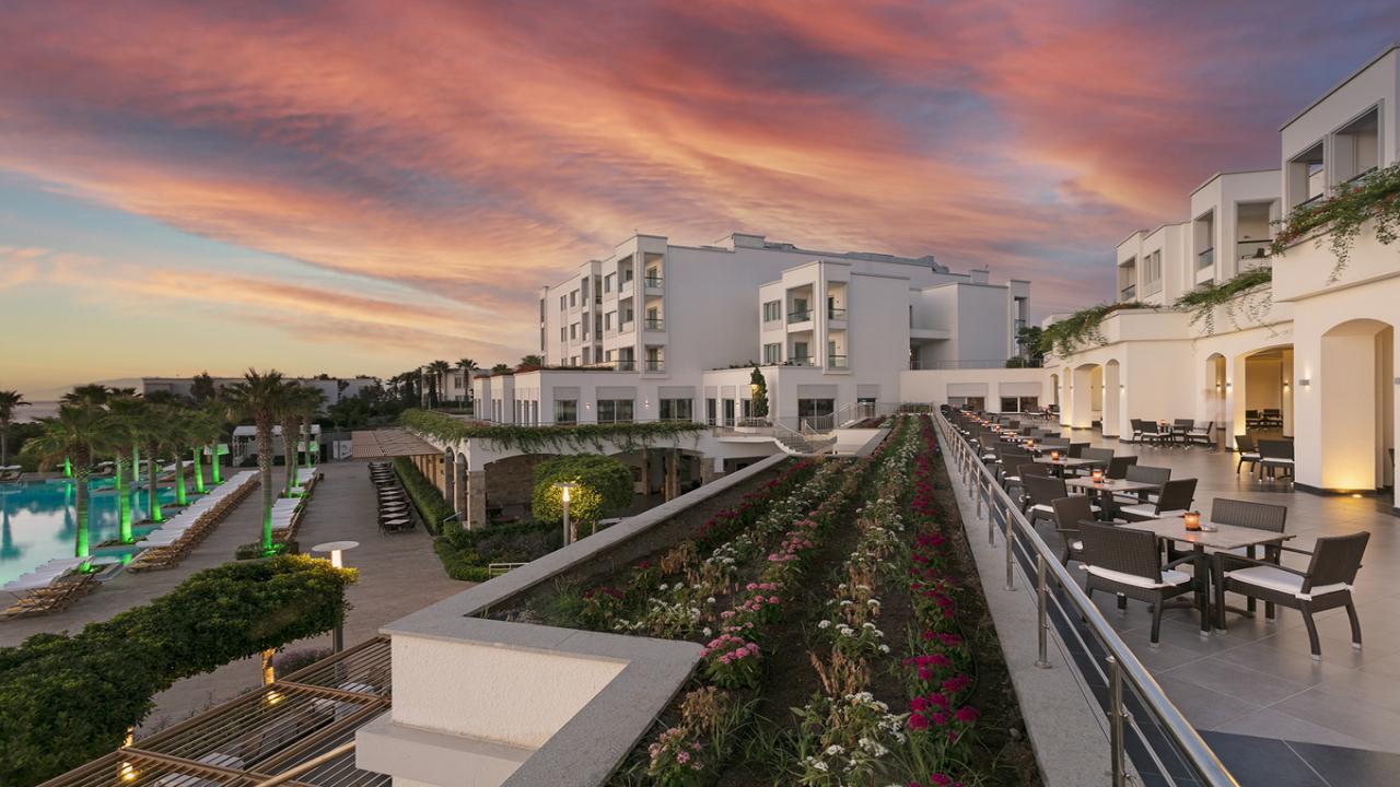 Xanadu Island - снимка 7