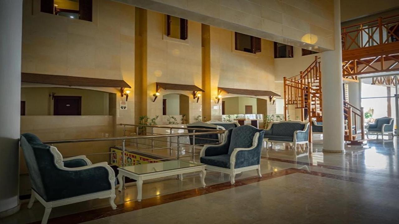 Valeri Beach Hotel #8 Valeri Beach Hotel #8