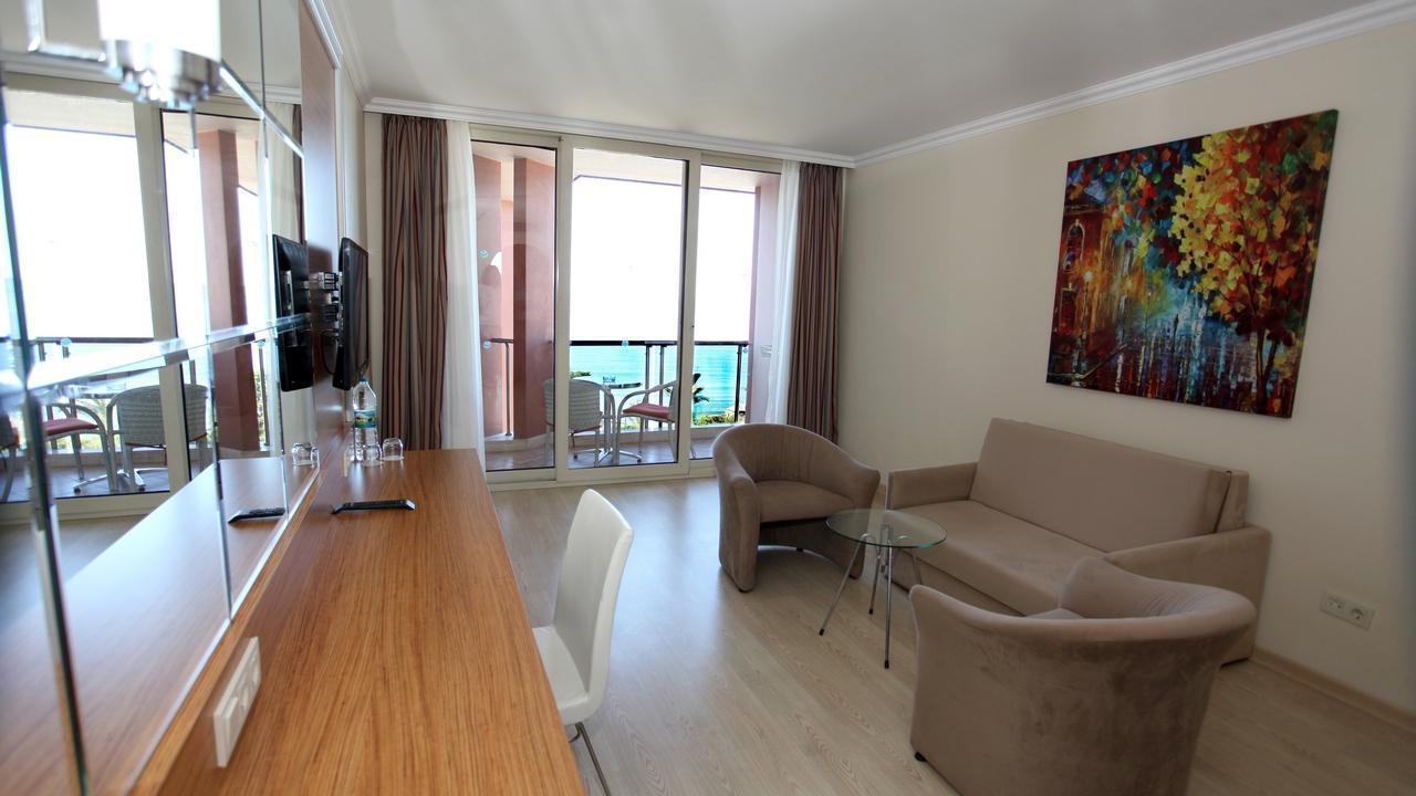 AQI Pegasos Resort - снимка 13