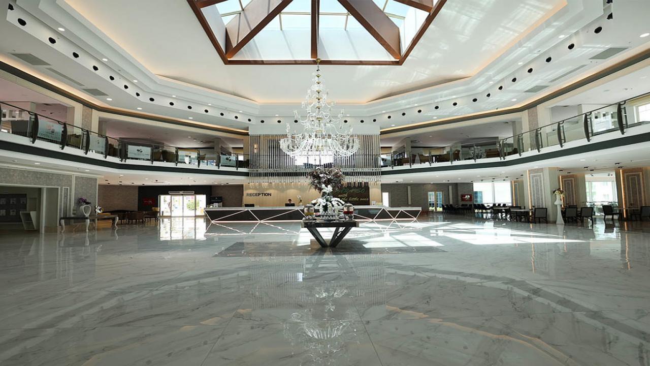 Crystal Waterworld Superior 5* - снимка 1