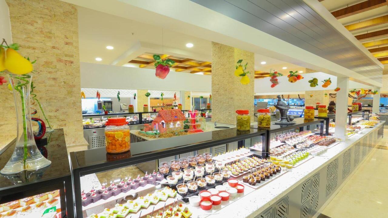 Crystal De Luxe Resort 5* - снимка 8 Crystal De Luxe Resort 5* - снимка 8