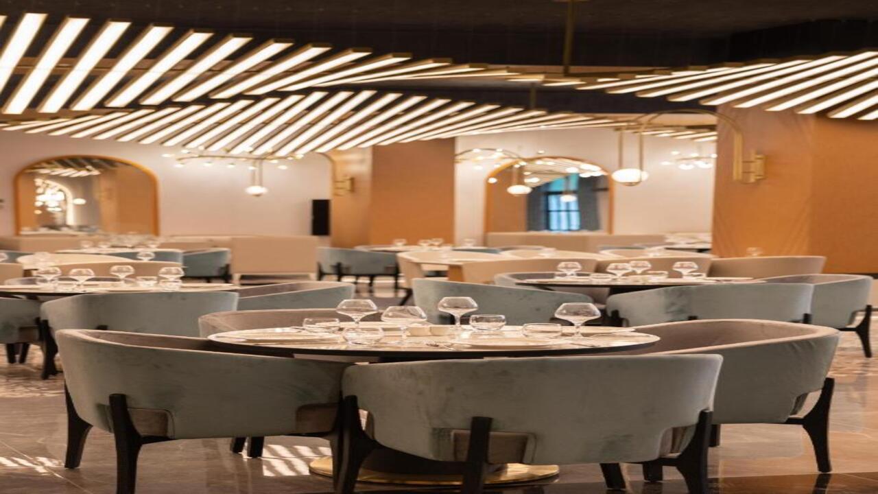 Serenity Queen Hotel Lux - снимка 2