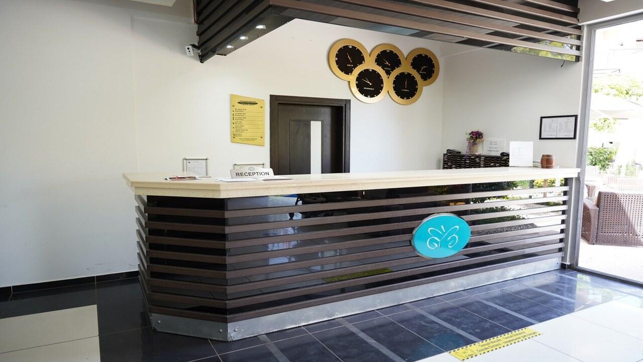 Aleria Belport Beach Hotel #4