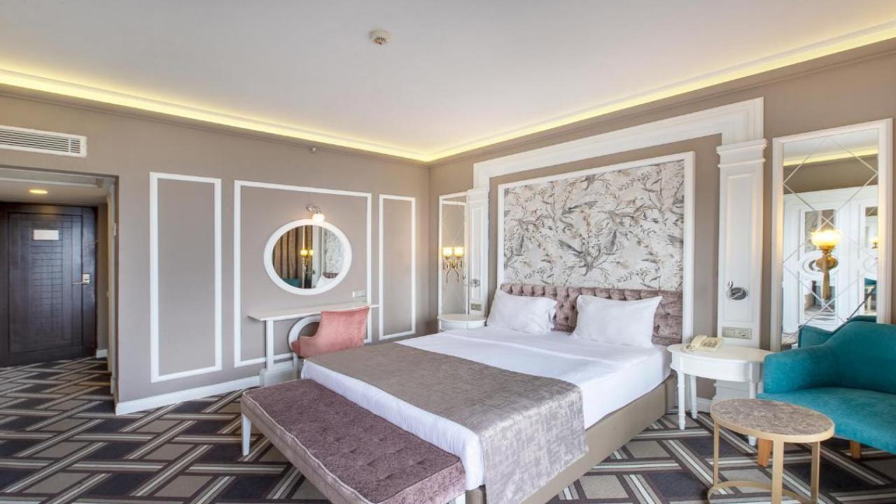 Utopia Resort and Residence 5* - изглед 18 - Ekvator.bg