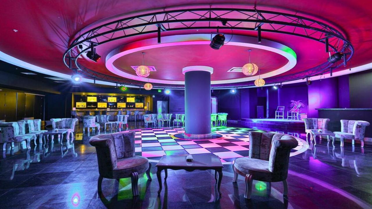 Crystal Sunset Luxury Resort - снимка 7