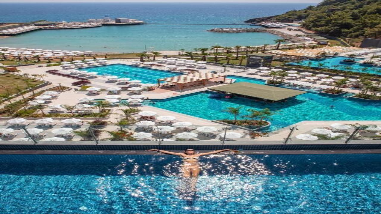 Mylome Luxury Hotel - снимка 1