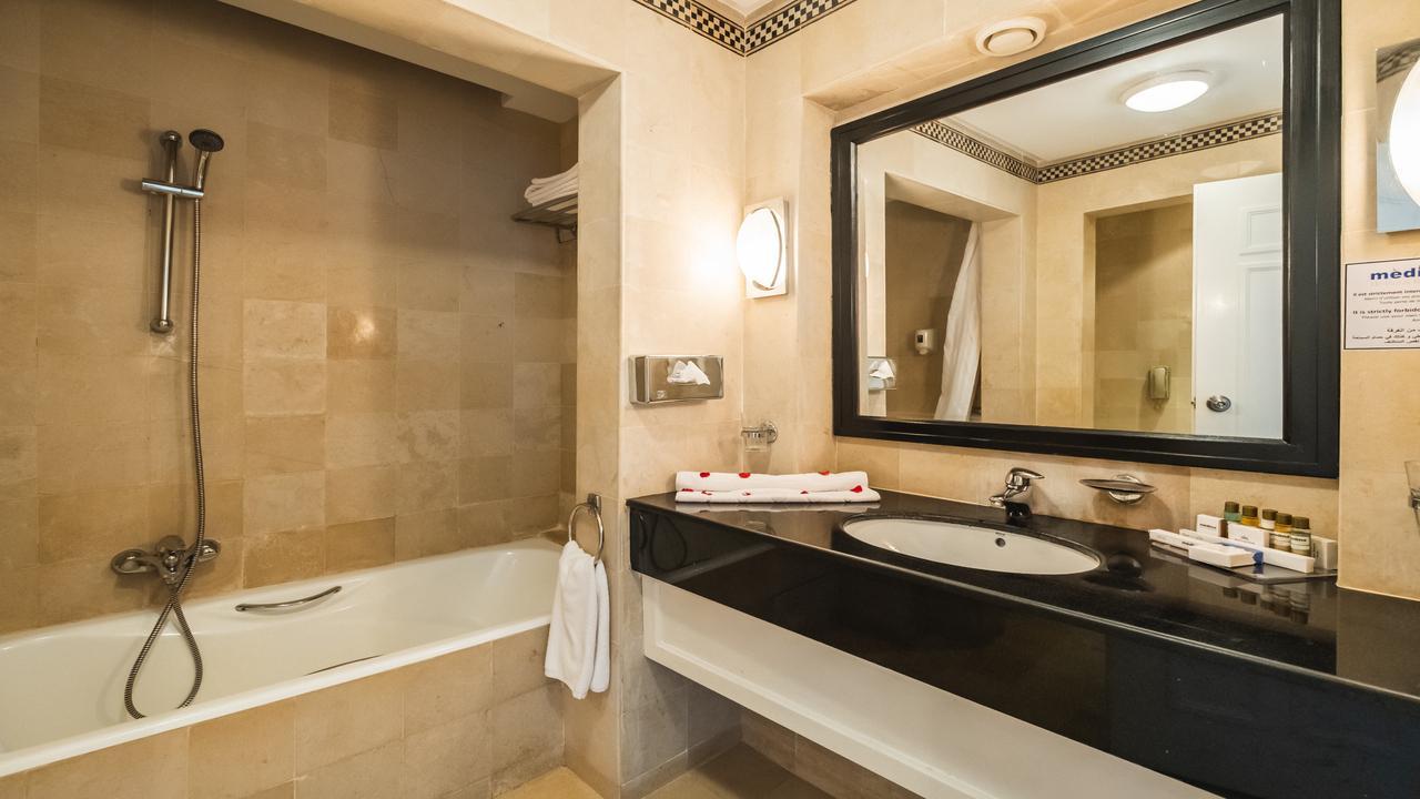 Medina Solaria Superior - снимка 14 Medina Solaria Superior - снимка 14