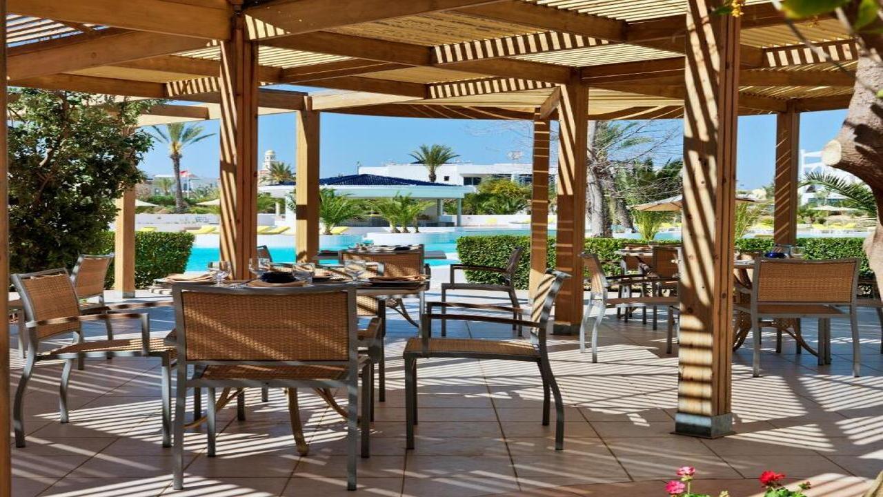 Vincci Saphir Palace and Spa Superior - снимка 11 Vincci Saphir Palace and Spa Superior - снимка 11