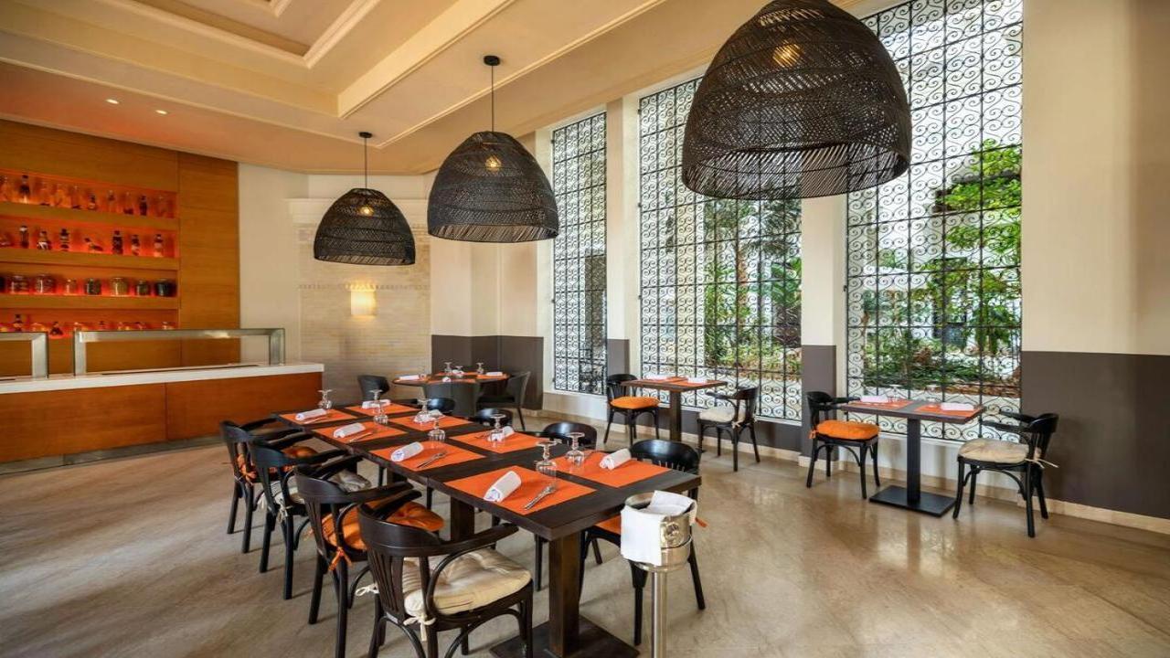 Radisson Blu Palace Resort and Thalasso - снимка 10 Radisson Blu Palace Resort and Thalasso - снимка 10