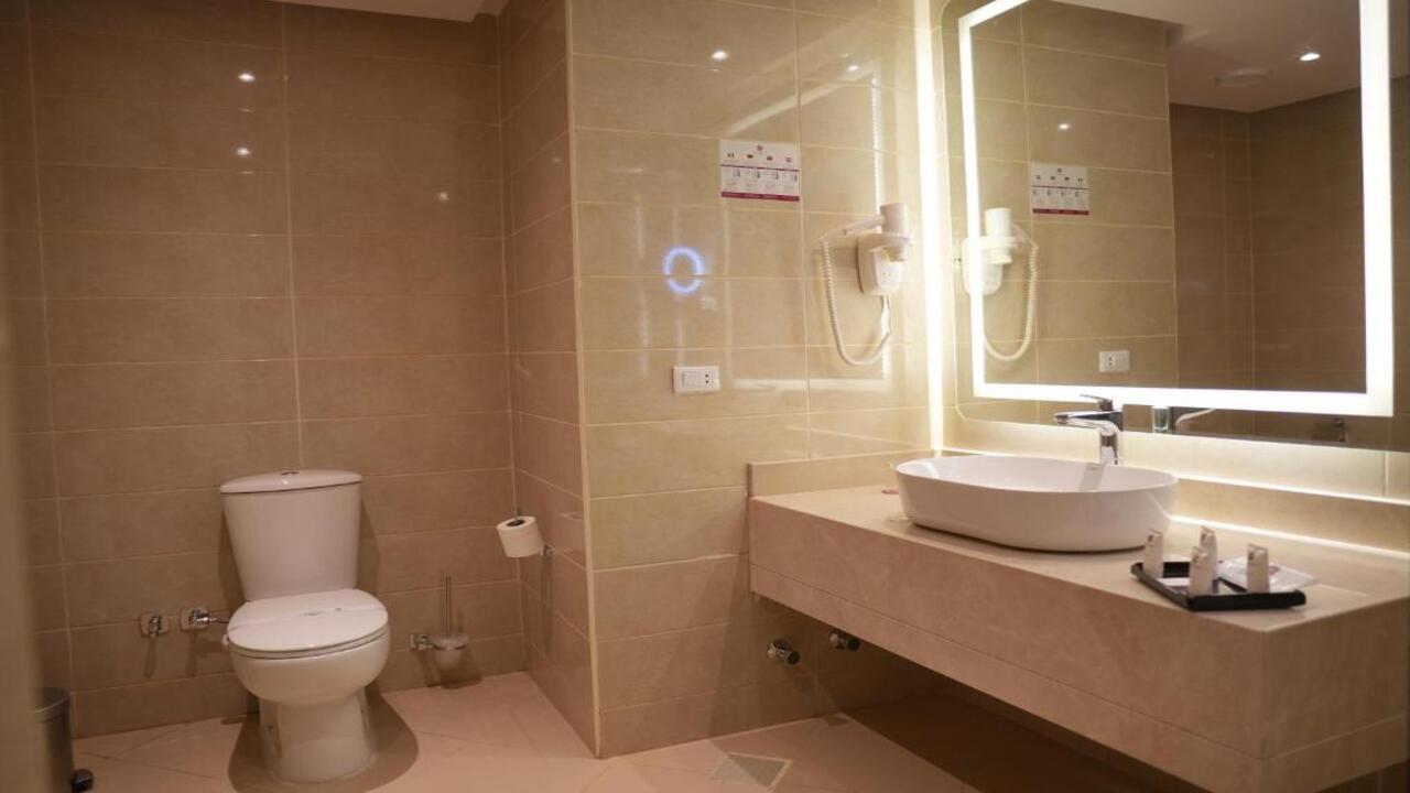 Charmillion Gardens Aqua Park Superior #8 Charmillion Gardens Aqua Park Superior #8