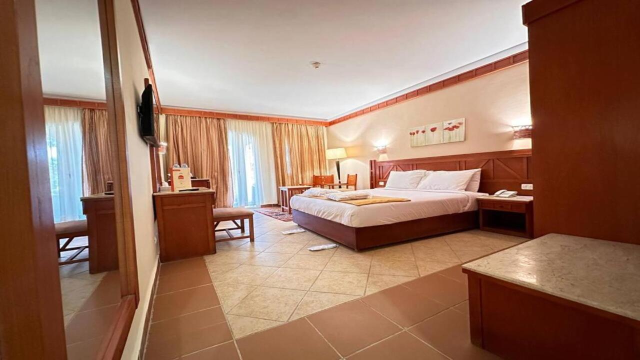 Romance Regency Club - Adults Only - снимка 3