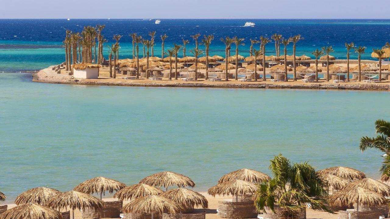 Нова година 2026 Перлите вариант 2 - 7 нощувки в Хургада и включена в цената екскурзия до Кайро