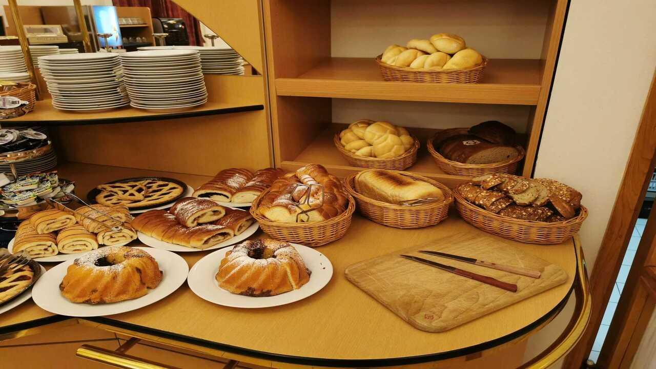 City Inn Hotel #7 City Inn Hotel #7