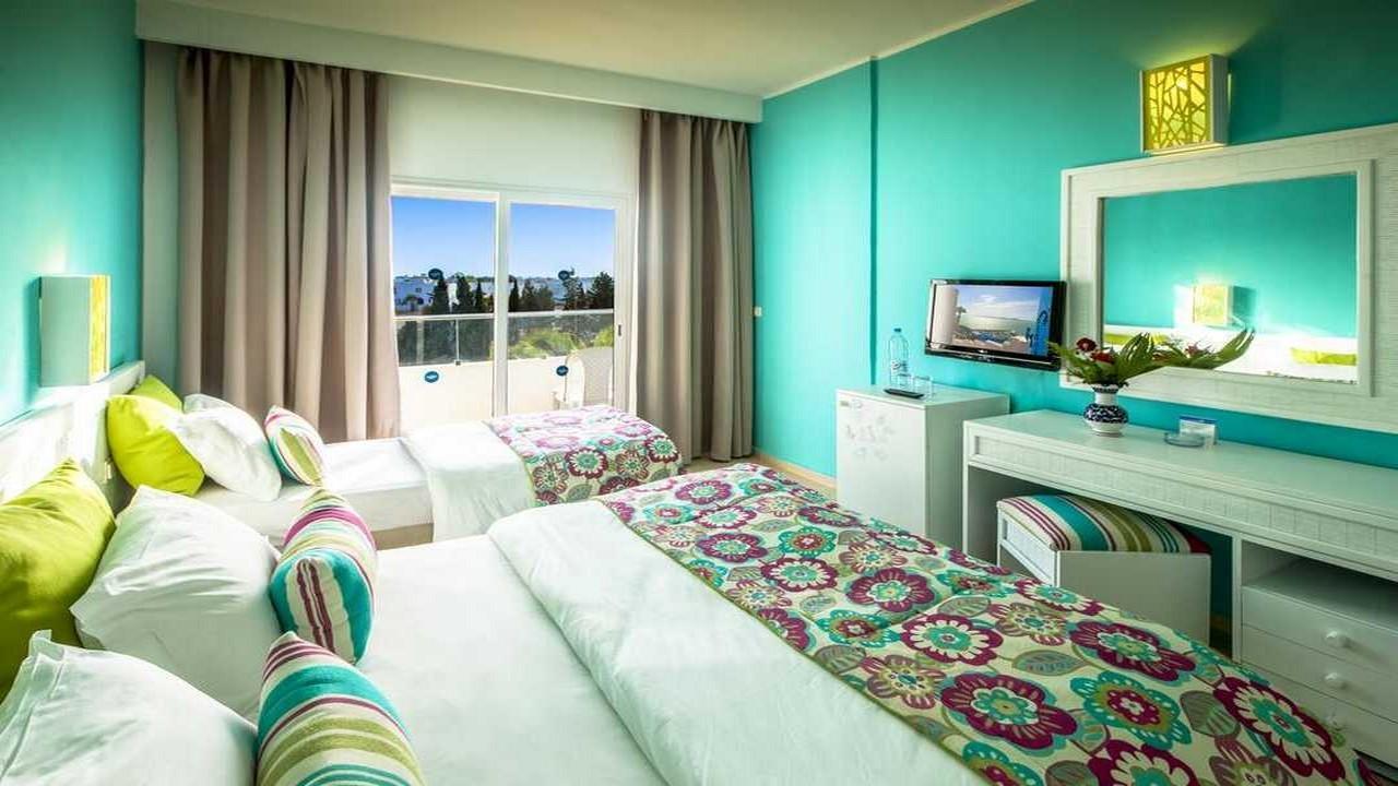 Splash World Venus Beach Standard #8 Splash World Venus Beach Standard #8