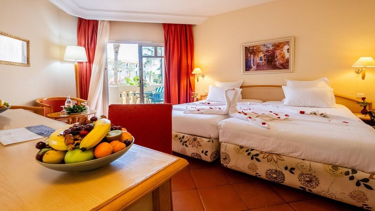 Medina Belisaire Superior #13 Medina Belisaire Superior #13