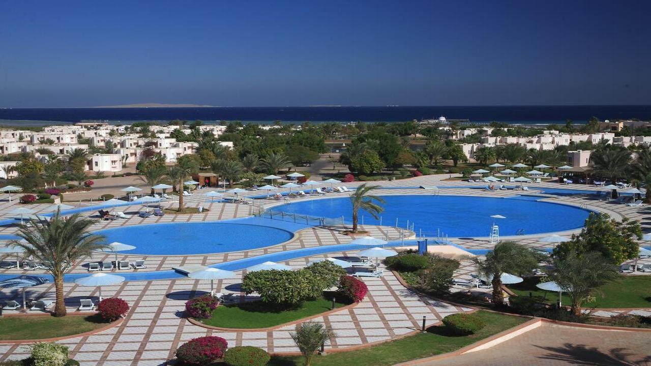 Pharaoh Azur Resort - снимка 12