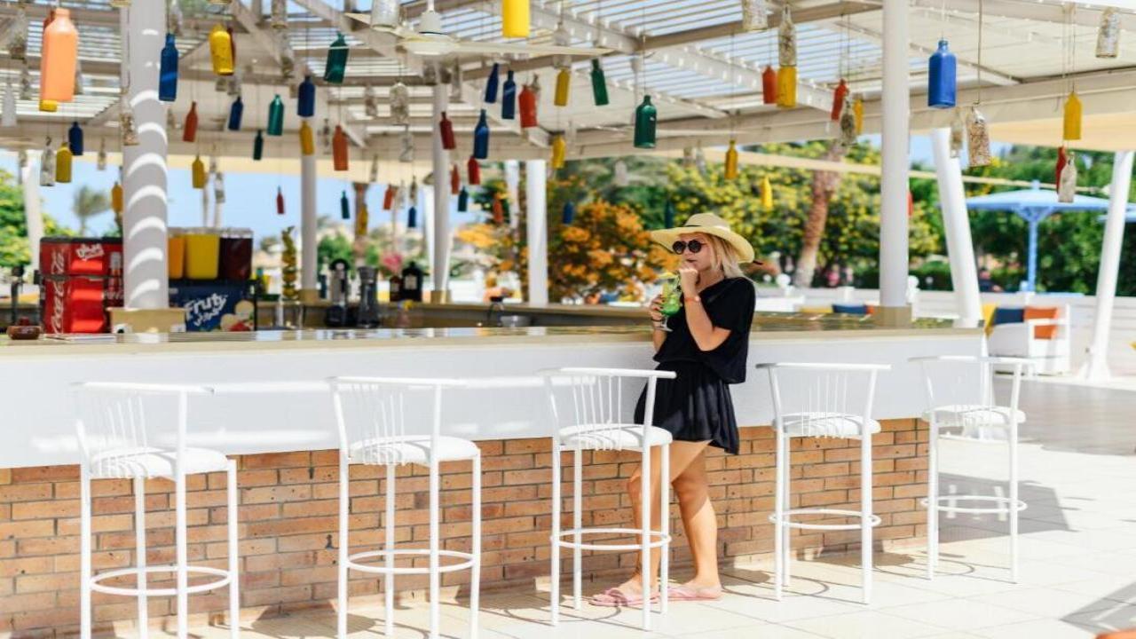 Desert Rose Resort Premium #13 Desert Rose Resort Premium #13