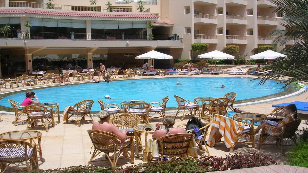 Sea Star Beau Rivage Hotel - снимка 11 Sea Star Beau Rivage Hotel - снимка 11