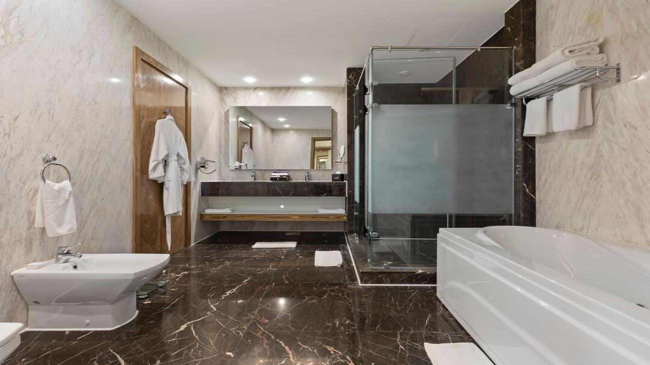 Albatross Citadel - снимка 9