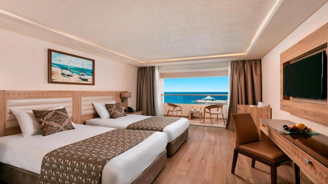 Albatross Citadel - снимка 7