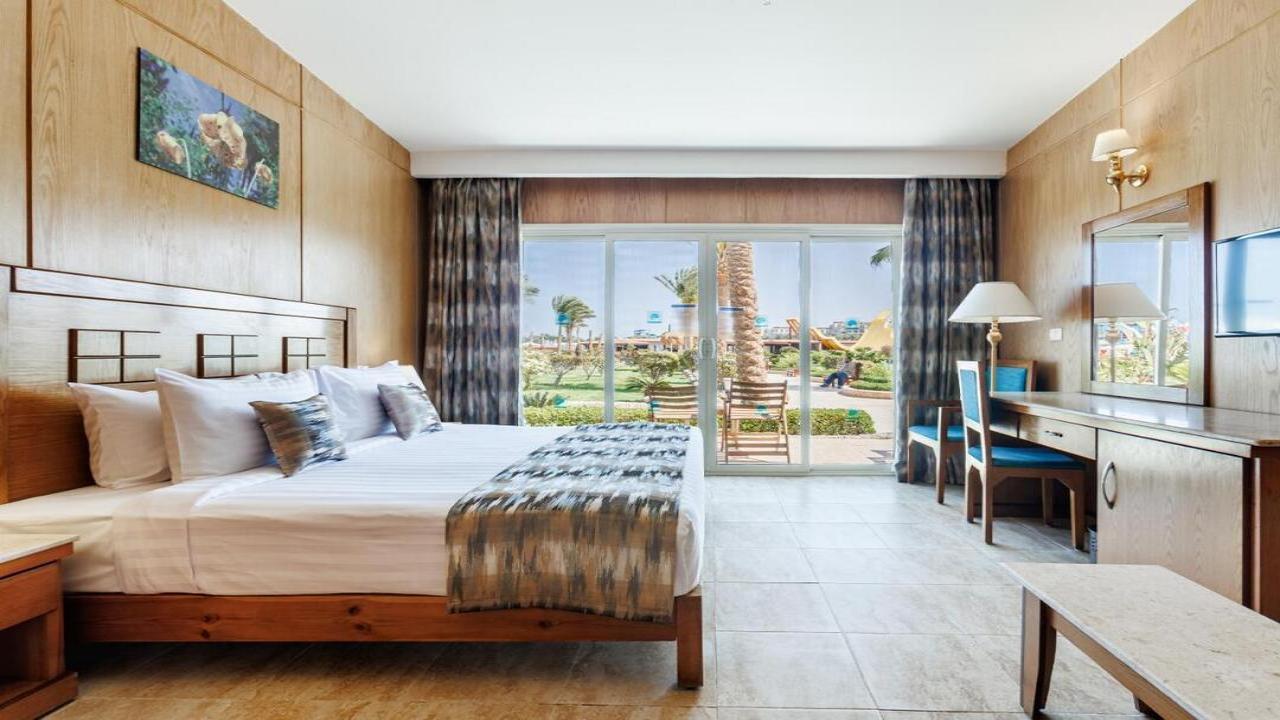 Sunrise Alora Aqua Park Resort - снимка 9