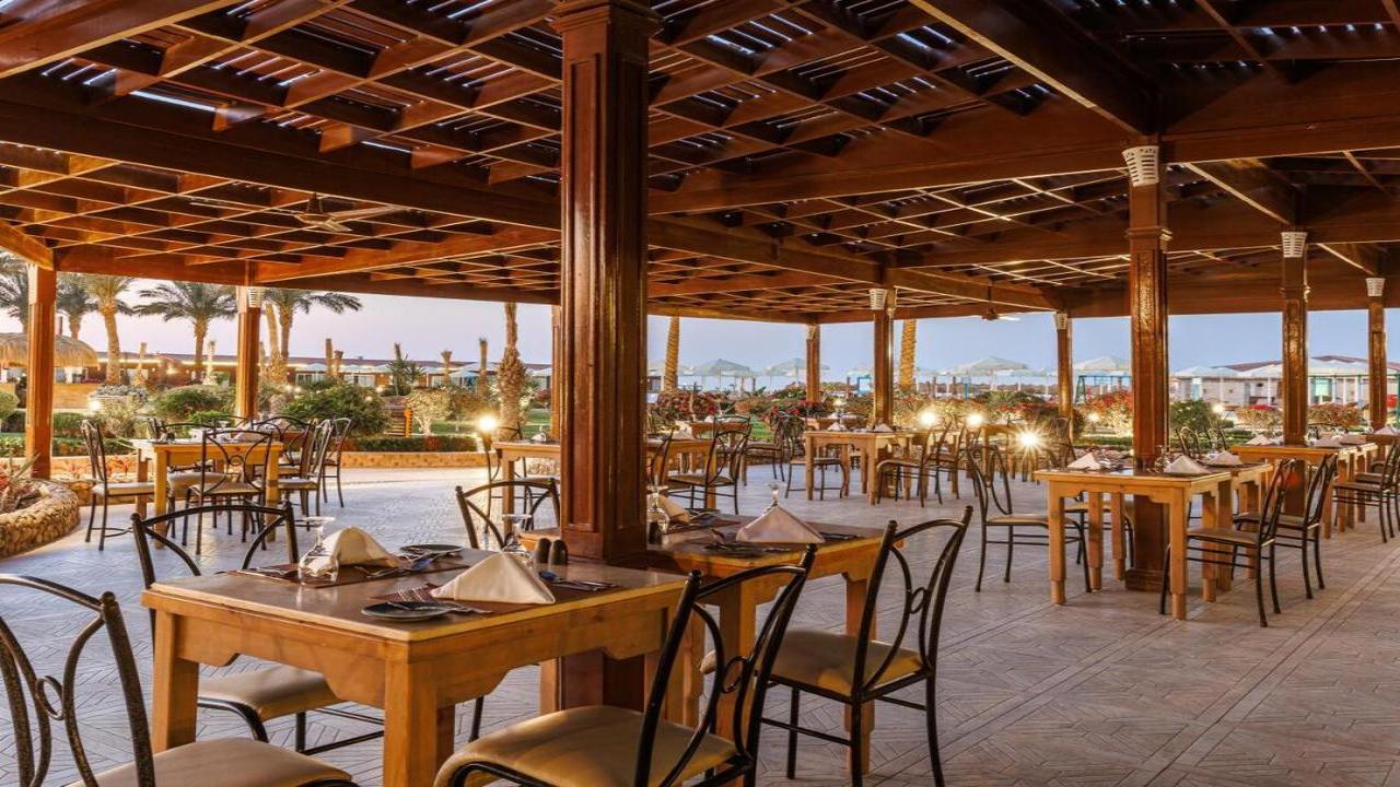 Sunrise Alora Aqua Park Resort - снимка 12