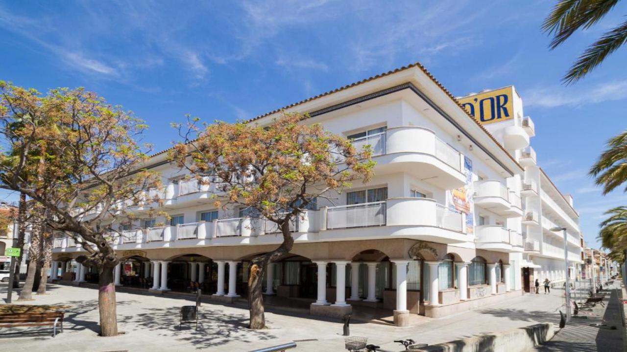 Hotel Ibersol Sorra d’Or 3* - Тайните на Каталуния - настаняване в Коста Брава - полет от Варна 29.09 и 13.10 - изглед 20 - Ekvator.bg Hotel Ibersol Sorra d’Or 3* - Тайните на Каталуния - настаняване в Коста Брава - полет от Варна 29.09 и 13.10 - изглед 20