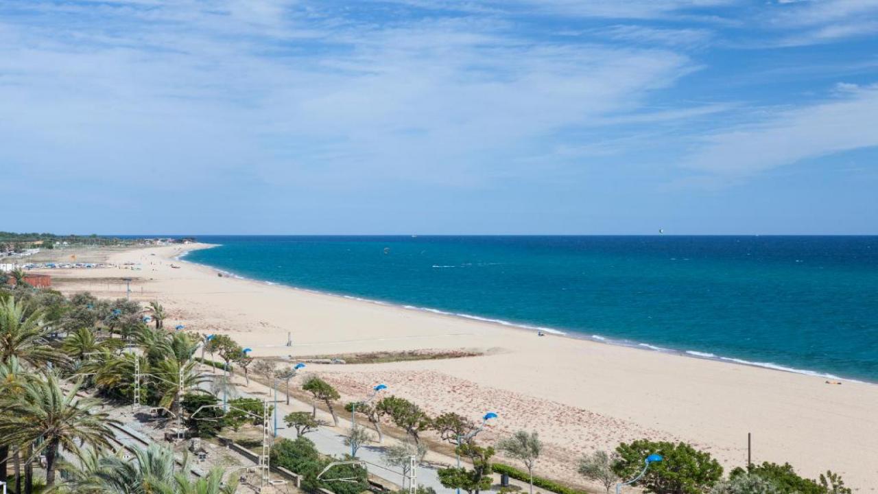 Hotel Ibersol Sorra d’Or 3* - Тайните на Каталуния - настаняване в Коста Брава - полет от Варна 29.09 и 13.10 - изглед 17 - Ekvator.bg Hotel Ibersol Sorra d’Or 3* - Тайните на Каталуния - настаняване в Коста Брава - полет от Варна 29.09 и 13.10 - изглед 17
