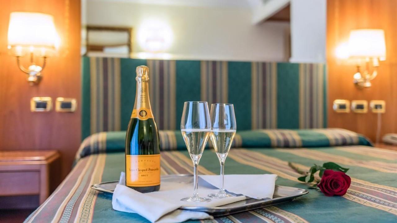 Raeli Hotels - снимка 6