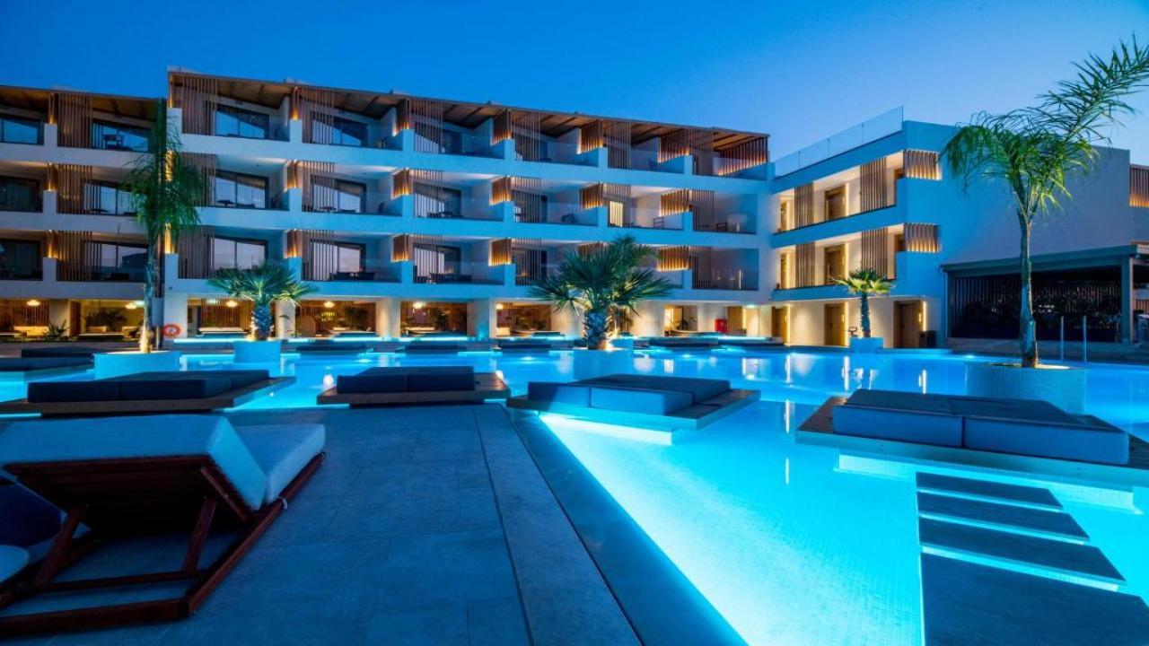 Akasha Beach Hotel and Spa