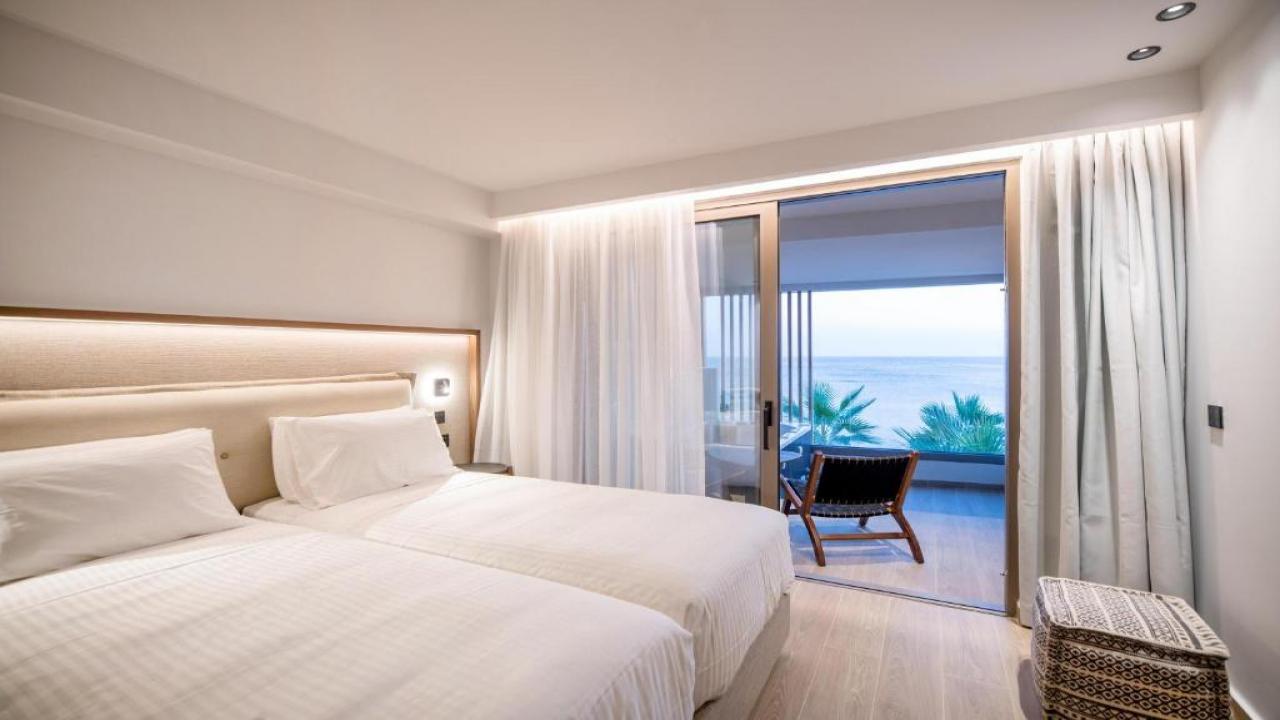 Akasha Beach Hotel and Spa - снимка 4