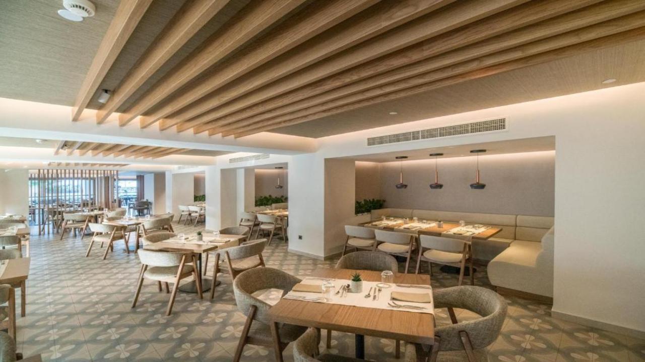 Akasha Beach Hotel and Spa - снимка 3