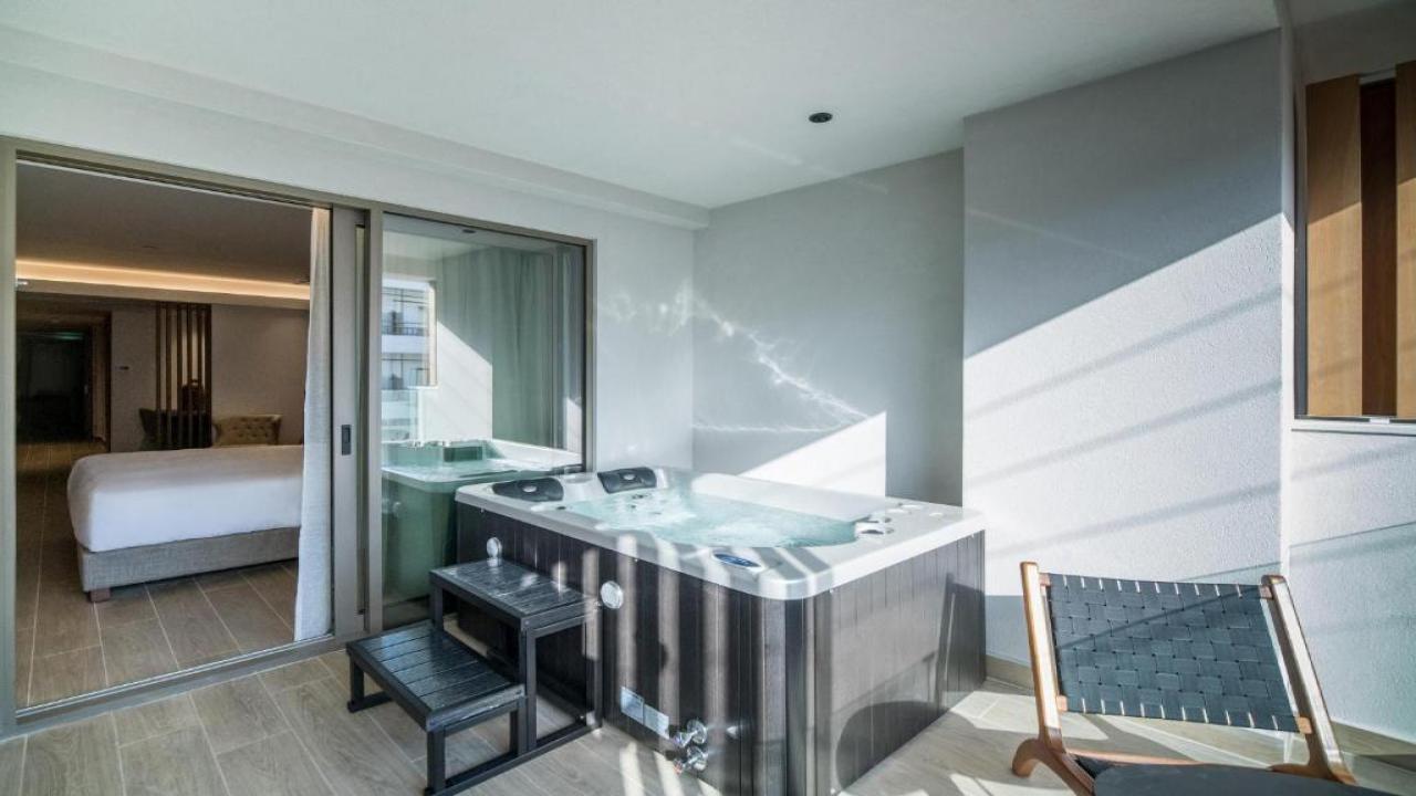 Akasha Beach Hotel and Spa - снимка 15