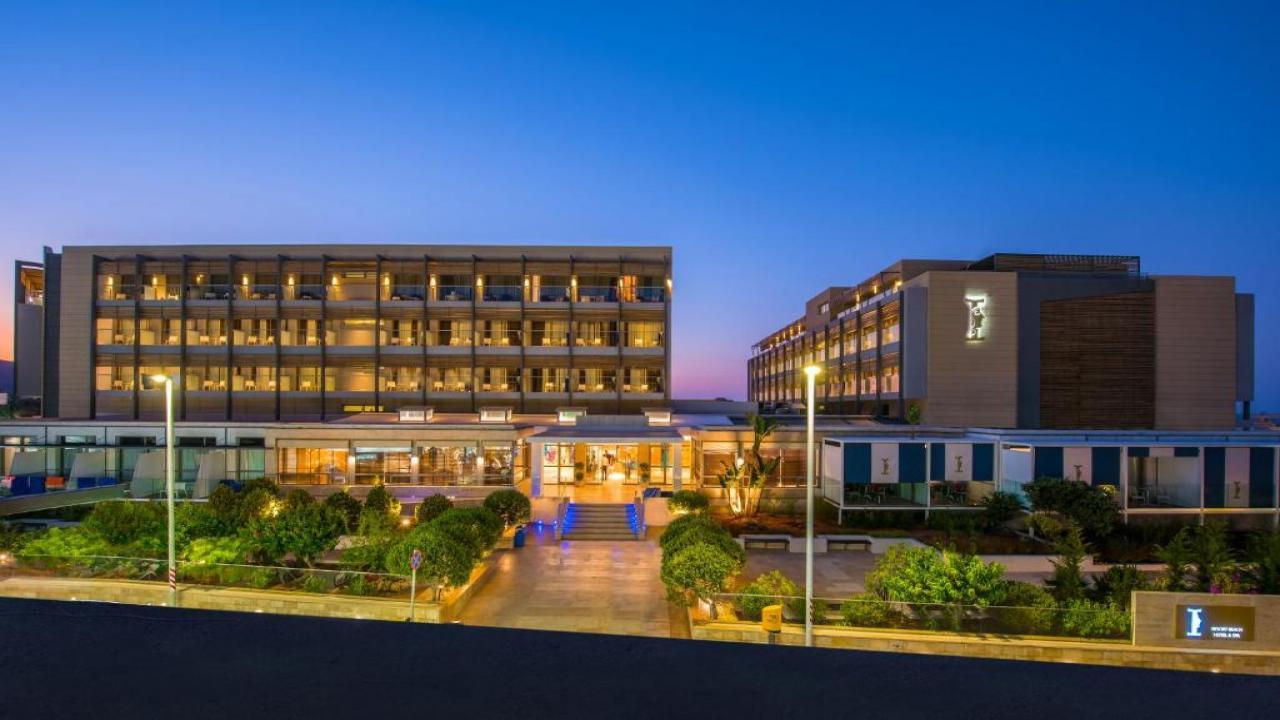 I-RESORT BEACH HOTEL AND SPA