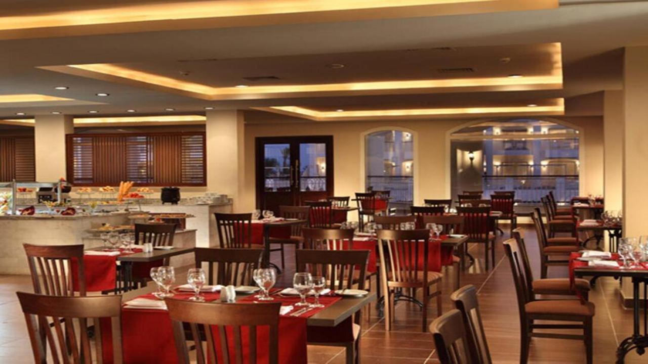 Jaz Sharks Bay Superior 4* - All Inclusive Почивка в Шарм ел Шейх - ЕСЕН 2026 - полет от Варна - изглед 7 - Ekvator.bg Jaz Sharks Bay Superior 4* - All Inclusive Почивка в Шарм ел Шейх - ЕСЕН 2026 - полет от Варна - изглед 7
